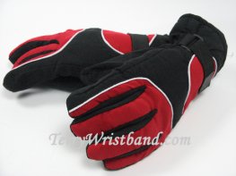 Red Winter Gloves with Palm Grip Patch